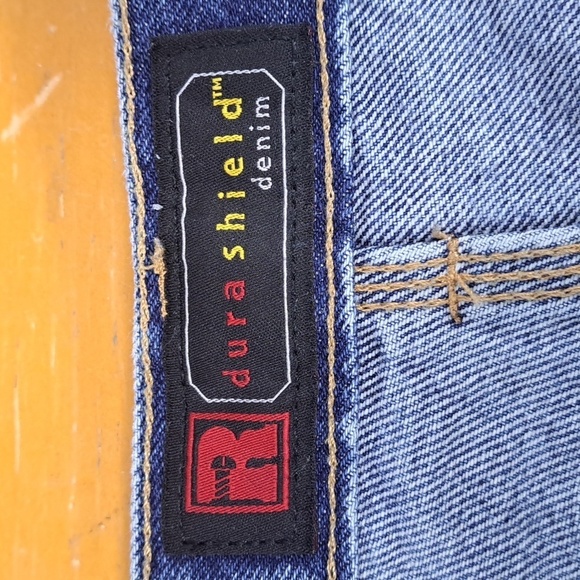 Y2K Riggs Workwear by Wrangler dura smiled Med wash loose fit tapered jeans42/32 - Picture 8 of 9